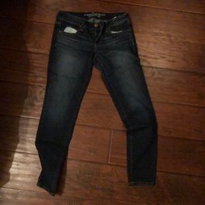 American Eagle dark wash super stretch jeggings